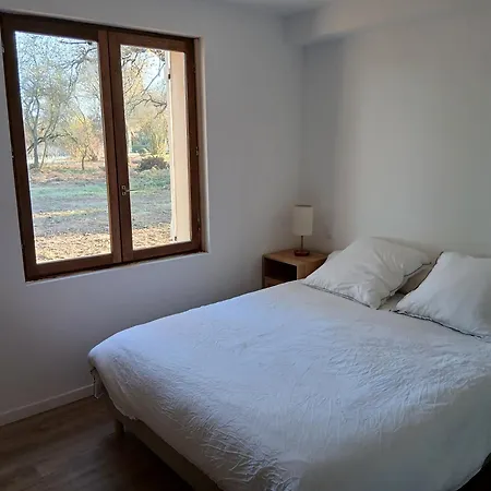 فندق مبيت وإفطار Maison Des Capucins - De Pomerol 3*