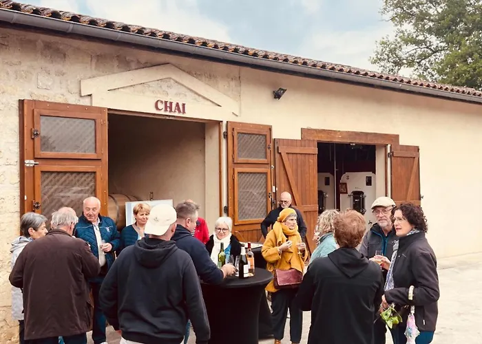 Maison Des Capucins فندق مبيت وإفطار 3*